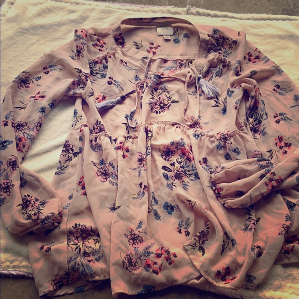 Brand new never worn blouse